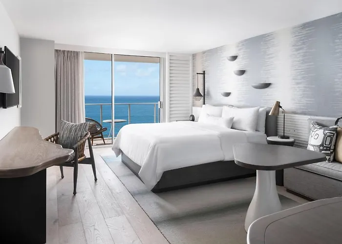 Large Oceanfront King Room