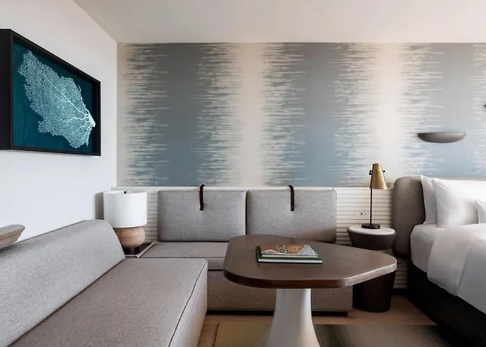 Luxury King Room